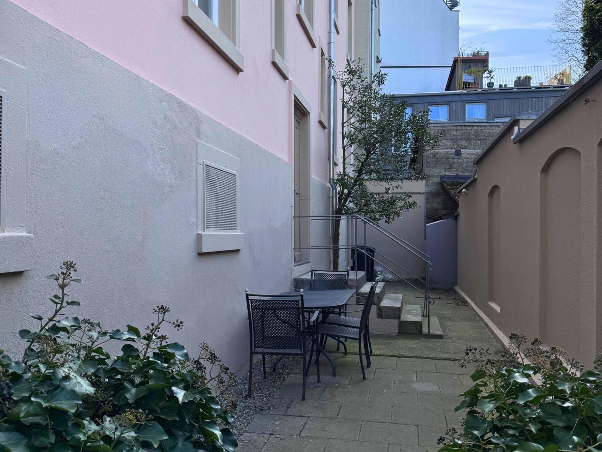 Seeglueck Seeliebe - Charmante Jugendstilwohnung Mit Parkplatz Direkt Im Zentrum Nahe Bahnhof Und Seeufer In Konstanz Eksteriør bilde